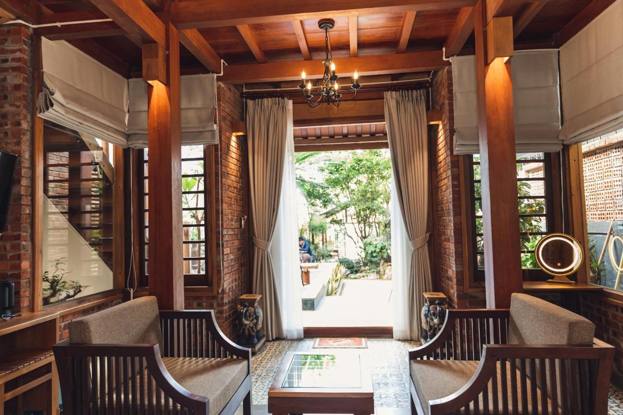 Gahi Homestay Hue Esterno foto